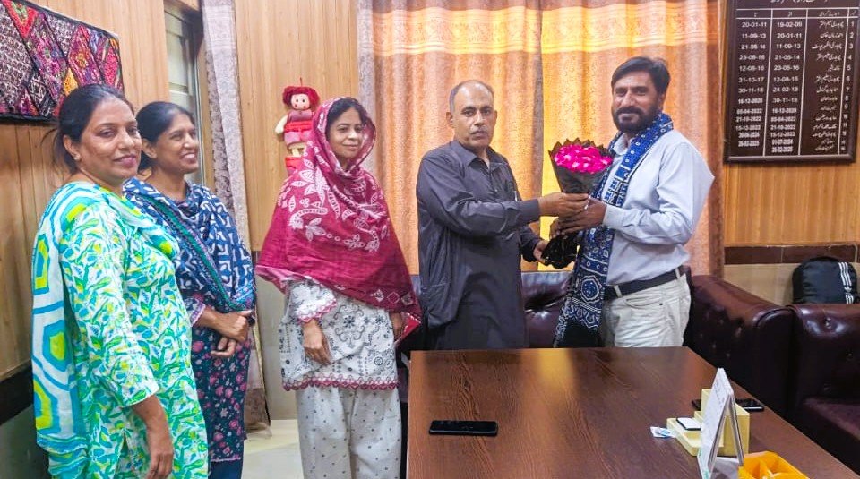 sanatzar design ceremony